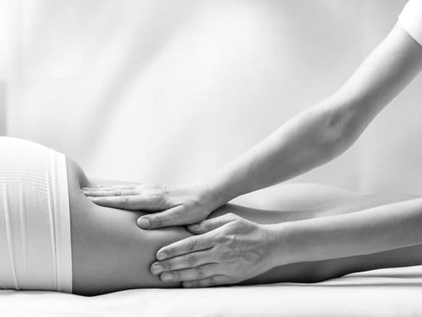 Manual osteopathic therapy