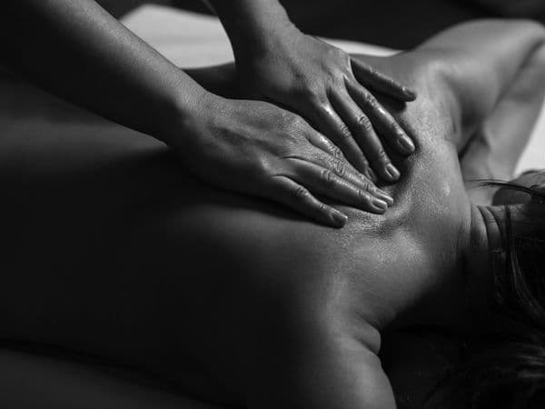 Deep tissue massage therapy